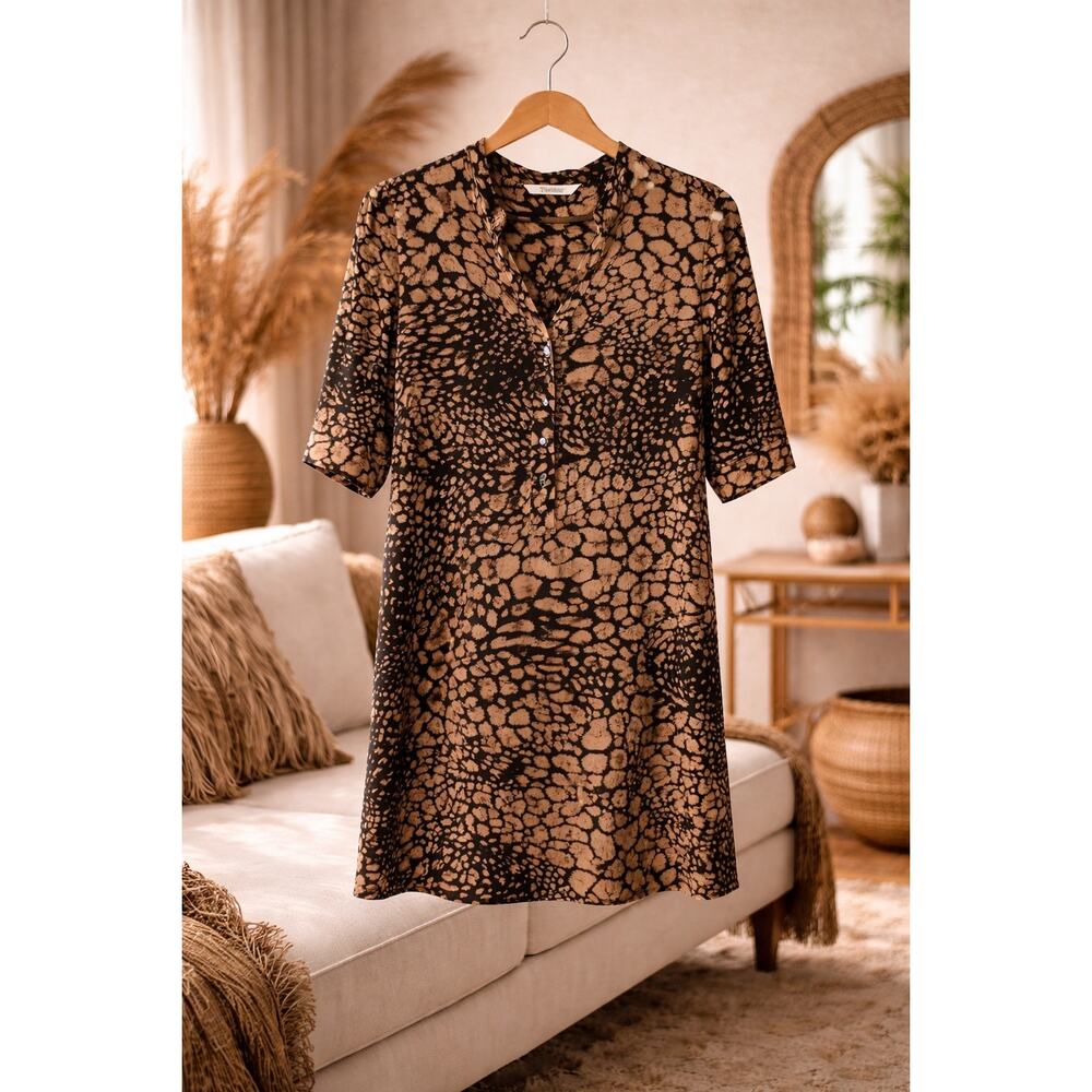 Tucker Silk Animal Print Dress V Neck Button Front Tunic Shift Dress Casual Fun